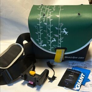 Giant Shadow Dry Green Earth Waterproof Technology Handlebar Bag